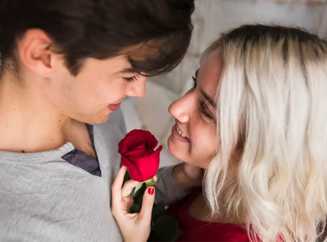 couple-valentines-day-morning_13_11zon